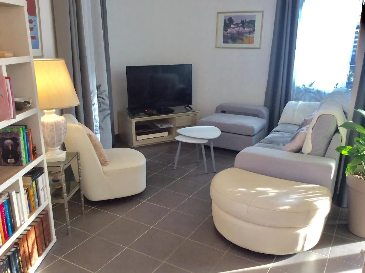 Bord De Mer Fréjus 0*,